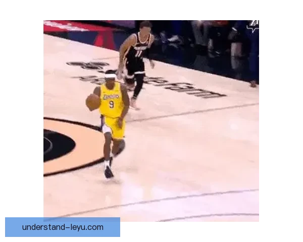 NBA最新动态聚焦巨星交易与季后赛格局变化引发联盟震荡观察热议