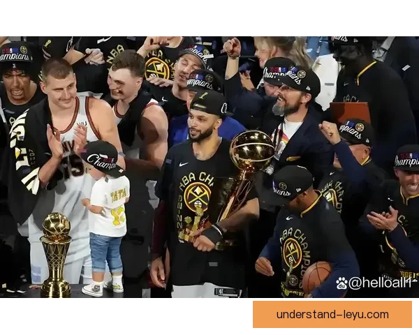 詹姆斯率湖人逆转勇士西部格局再起波澜引发联盟热议关注季后赛走势