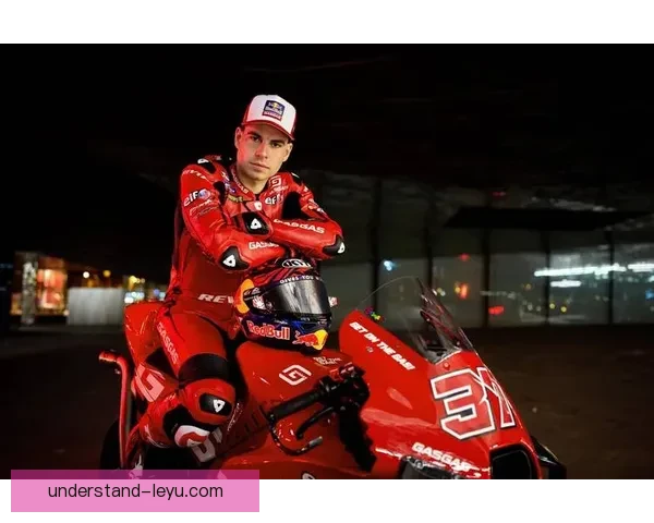 法拉利车手MotoGP赛季最新表现引发车迷热议与讨论